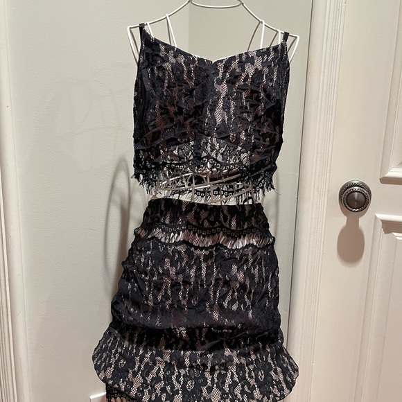 Bebe | Two Piece matching lace set - Picture 4 of 4